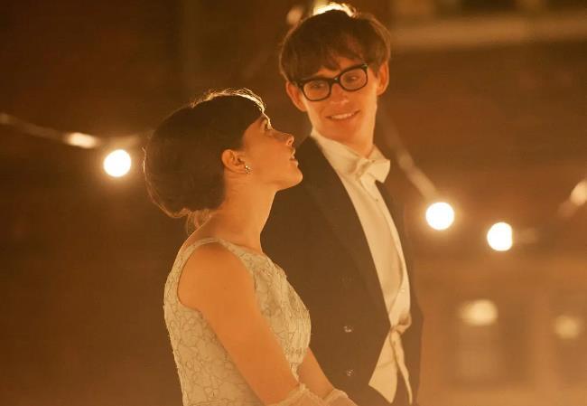 影视晚上睡不着适合一个人看的片 适合晚上看的电影是什么  4