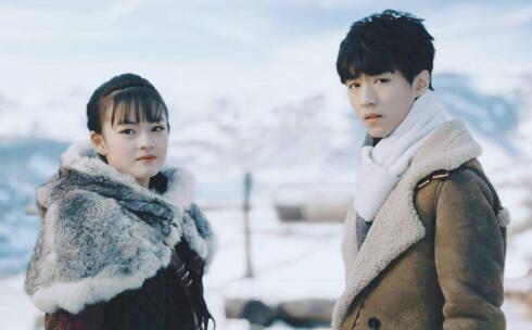 男女对视男生感觉