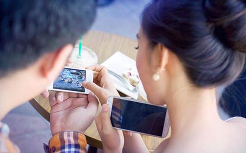 女友争吵时的即兴表演应对