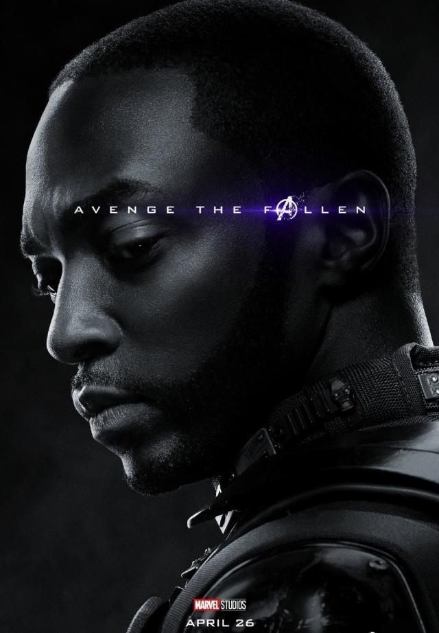 《复仇者联盟4》再曝全人物海报!37位角色登场,附人物简介