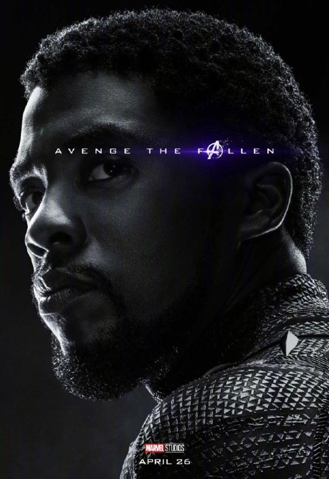 《复仇者联盟4》再曝全人物海报!37位角色登场,附人物简介