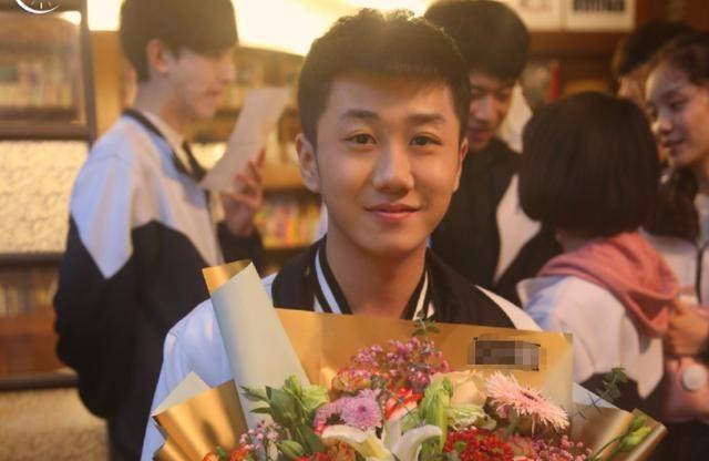 郭俊辰新剧官宣，女主搭档小2岁却是演技派，小郭该有压力啦！