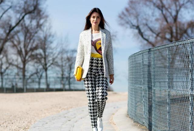 千鸟格图案优雅有格调，穿在身上带来复古风