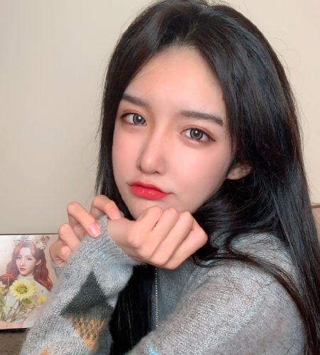 潘南奎为证明没有整容，高调晒出大学时期旧照，却意外撞脸艾比