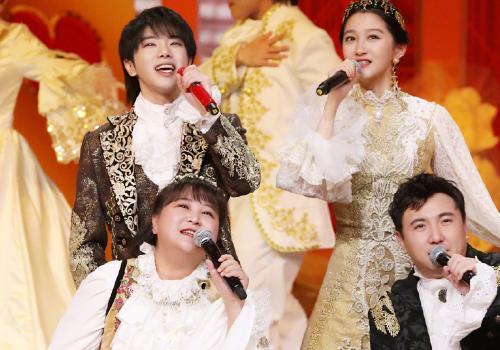 《王牌对王牌》收官,关晓彤华晨宇发文告别,心情却截然相反