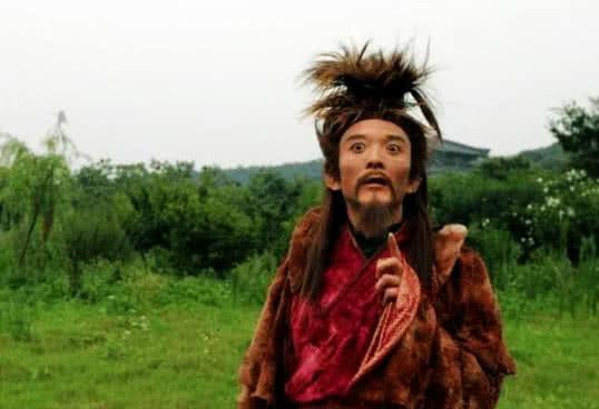 还记得《欢天喜地七仙女》里的扫把星吗?如今被网友称为冻龄男神