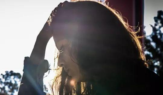 被屠呦呦团队盯上的红斑狼疮,到底是一种什么病?