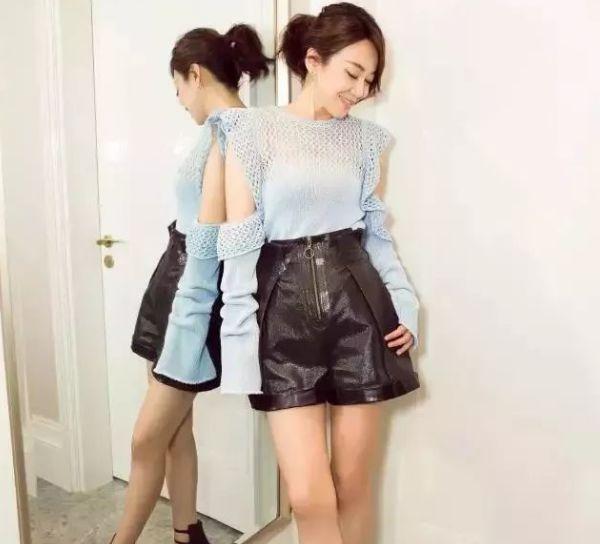 48岁闫妮春晚大秀身材，瘦掉30斤，了解下她的故事