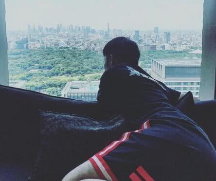 陈赫晒体重，一个细节意外透露出他土豪的不得了！