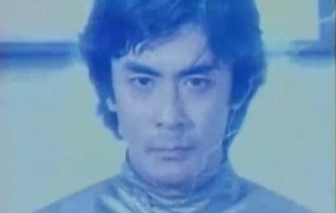 爱迪奥特曼虽然丑, 但有五位美女对他有好感, 其中一个是他女神