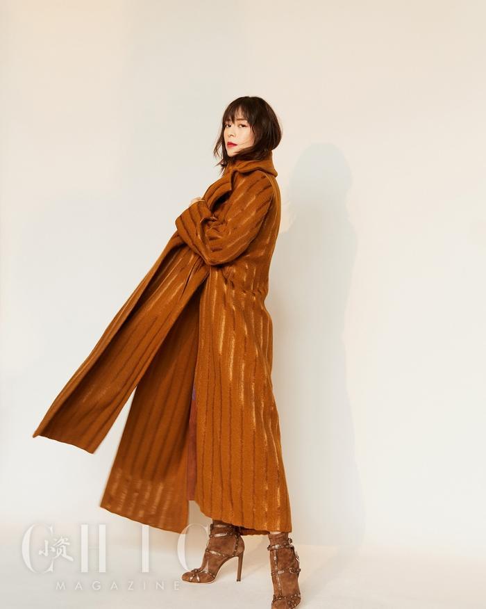 张静初美图造型多变 酷炫时尚玩转多种风格