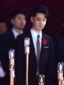 ​德云社大腕出席婚礼，张云雷当伴郎，原来新郎是郭德纲小舅子