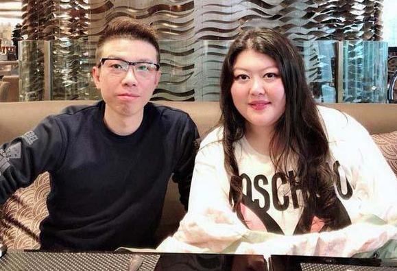 向佐求婚戒指被扒约570万,原来是还有个同父异母,珠宝大亨姐姐