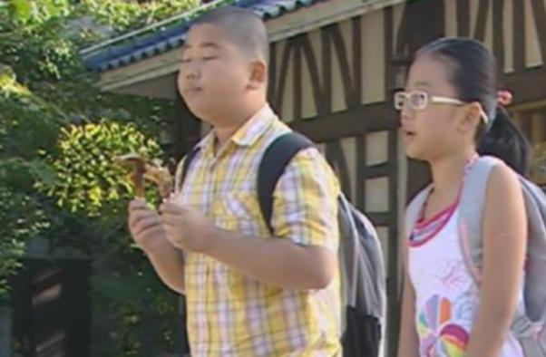 巴啦啦:谁还记得石小龙?11年后变高级脸,与蔡徐坤不相上下!