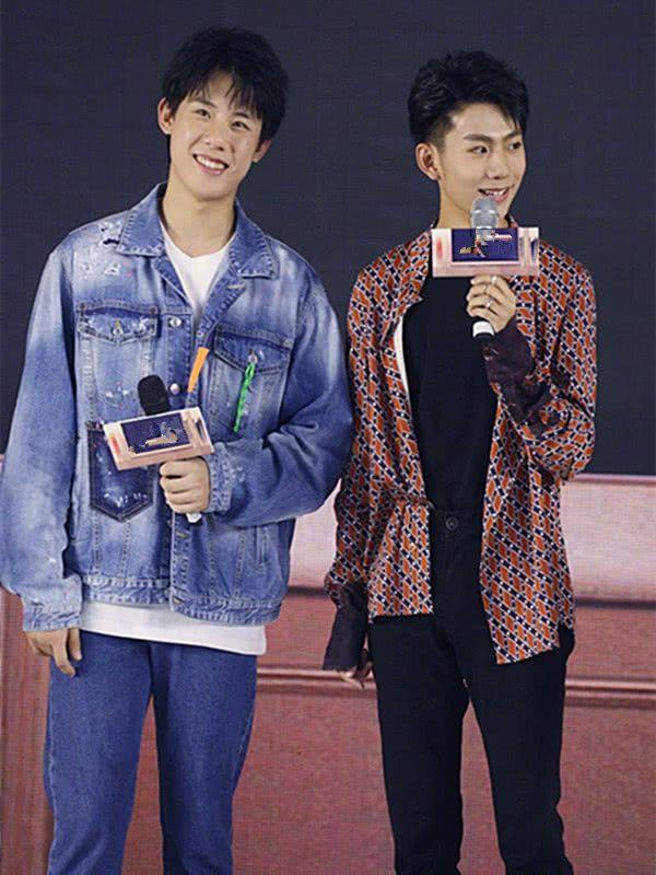 《小欢喜》发布会,英子“漫画腿”引关注,林磊儿意外撞脸千玺!