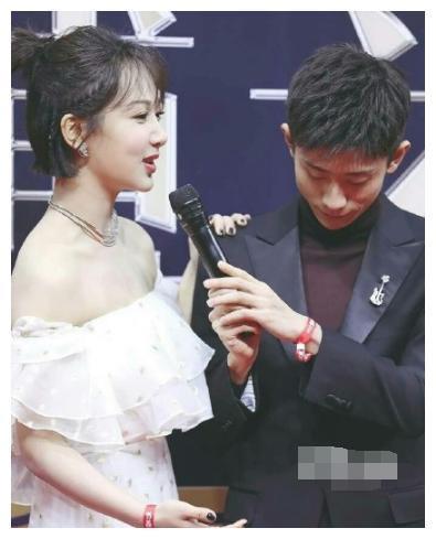 杨紫合影张一山秦俊杰，张一山杨紫什么感情？