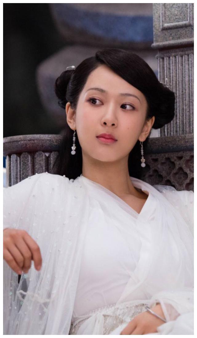 杨紫《天乩之白蛇传》壁纸：千年等待也不枉，若能重拾你的微笑