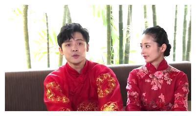 付辛博颖儿合体采访,网友扒出细节,竟然颖儿爱的比较多?