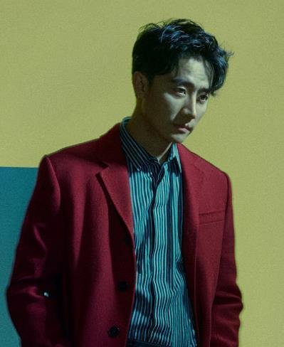 黄轩帅气撩人的几张照片,图6成了多少人的壁纸