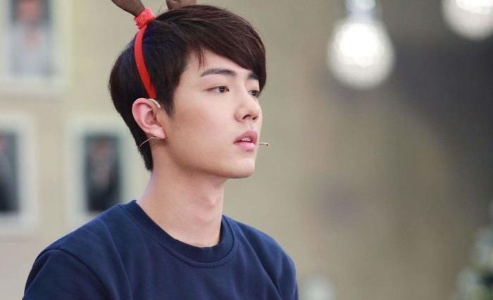 肖战粉丝叫小飞侠,王一博粉丝叫小摩托,看到李现粉丝名回忆童年