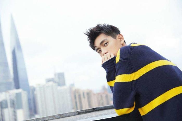 肖战粉丝叫小飞侠,王一博粉丝叫小摩托,看到李现粉丝名回忆童年