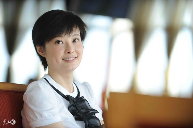 袁立爆料演员的诞生黑幕，杠上章子怡和浙江台