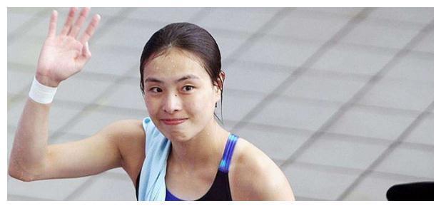 她是跳水皇后，退役从政做到高官，老公是两家公司总裁！