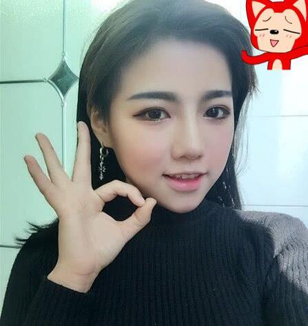 网红也脱发？猫女林钟爱大妈“泡面头”，“秃瓢”竟有另类美？