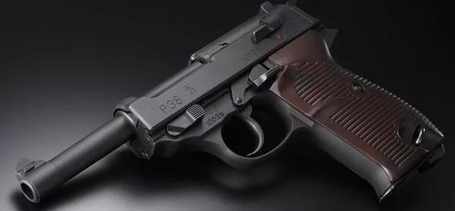 瓦尔特P38半自动手枪，二战德国的标配武器，成战场上的纳粹铁拳