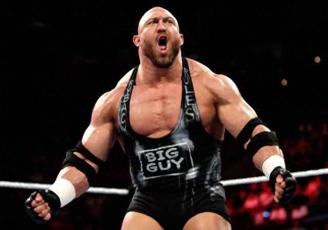 WWE选手力量排行榜 第一名绝对当之无愧！