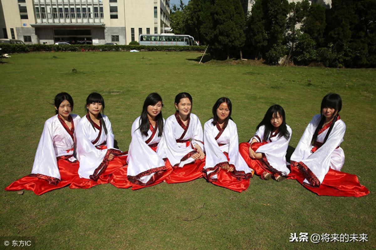 一个学霸不稀奇，一整个宿舍都是学霸那就厉害了，网友：受传染