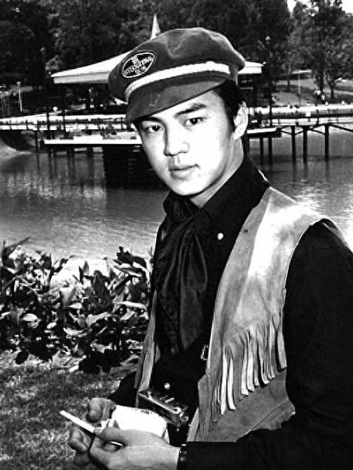 狄龙，不该被遗忘的巨星，你知道他年轻时有多帅吗？