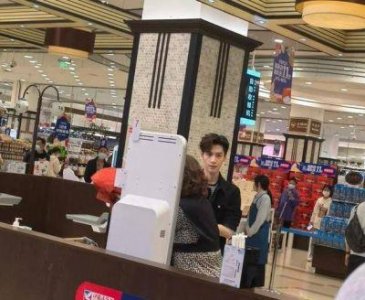 ​罗云熙身高177cm？超市拍戏被偶遇，真实身高引发网友热议