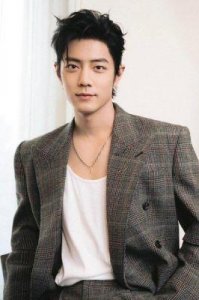 ​大瓜！肖战被爆隐婚，网友：奶爸肖战？不忍直视啊