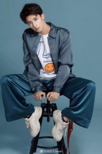 ​《明日之子2》斯外戈：富二代传言背后的真实家庭故事与奋斗历程