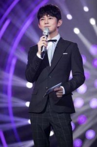 ​湖南卫视处理结果曝光！已录制节目接连停播，何炅被封杀？