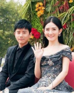 ​李维嘉的感情历程被曝光，那么他的现任妻子是谁呢？