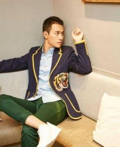 ​秦俊杰姐姐助阵，他却成渣男，仍获男一角色