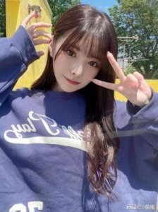 ​桥本有菜，国外暗黑界最强美腿，让观众陷入初恋的荧幕女神