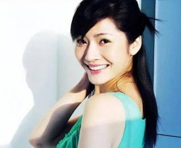 ​主持人吉雪萍疑遭婚姻危机，丈夫出轨女儿身患重病传闻引发关注