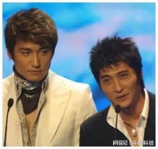 ​胡兵与胡东两位明星居然是亲兄弟，他们的父母背景曝光后令人惊讶