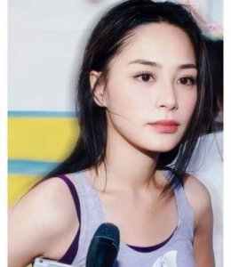 ​原阿娇（钟欣潼）的原名是什么？如今的她过得如何？