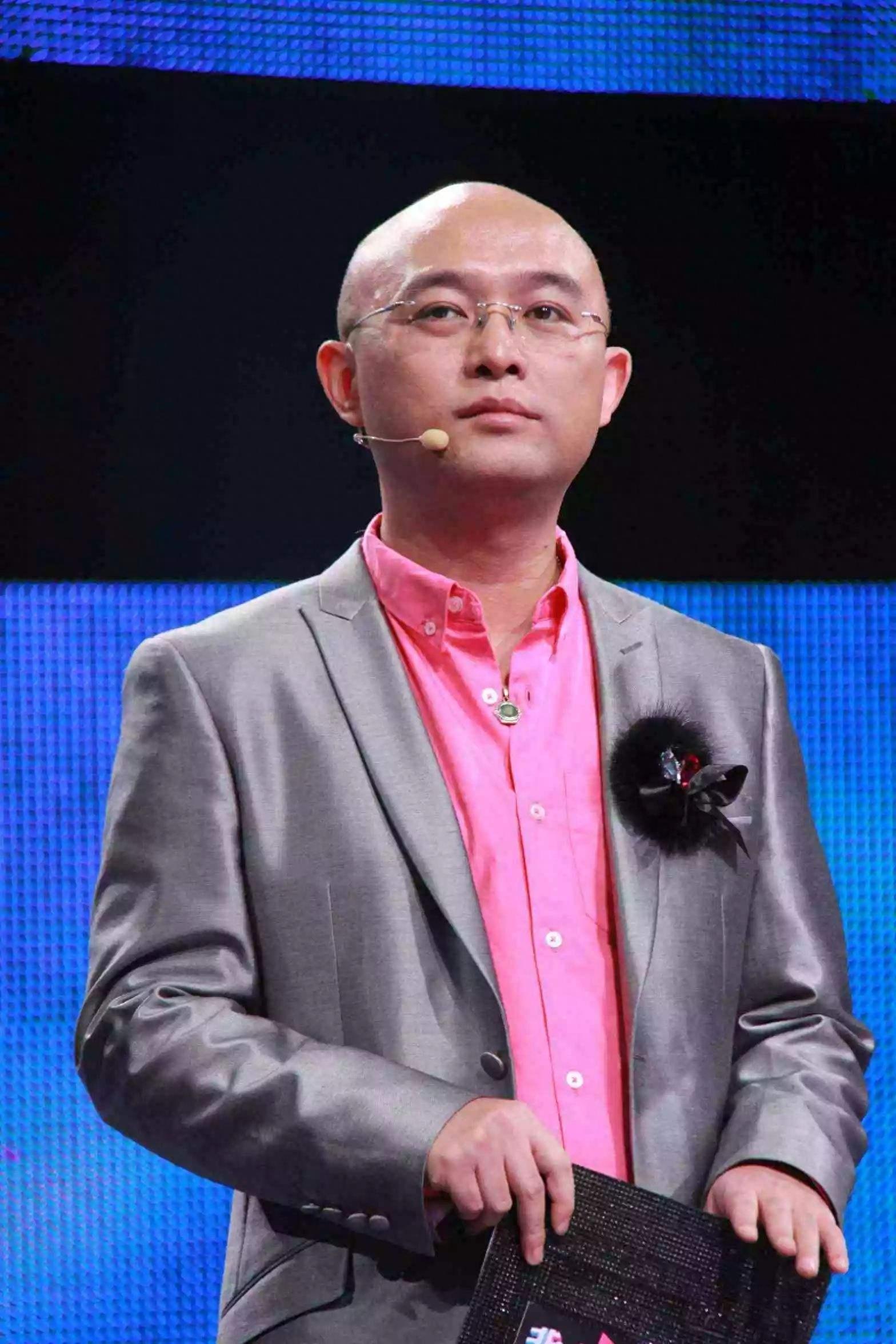 内地著名主持人孟非