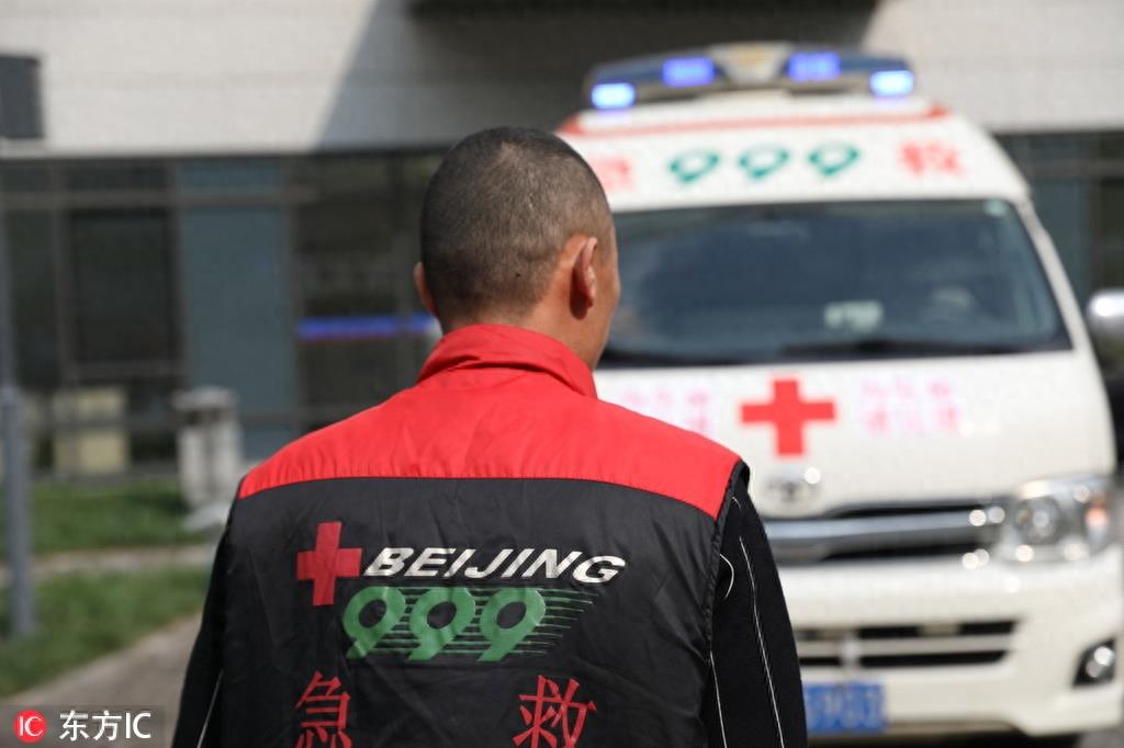 从内蒙到北京跨省抢救的小宇泽去世 将捐献角膜把爱心传递