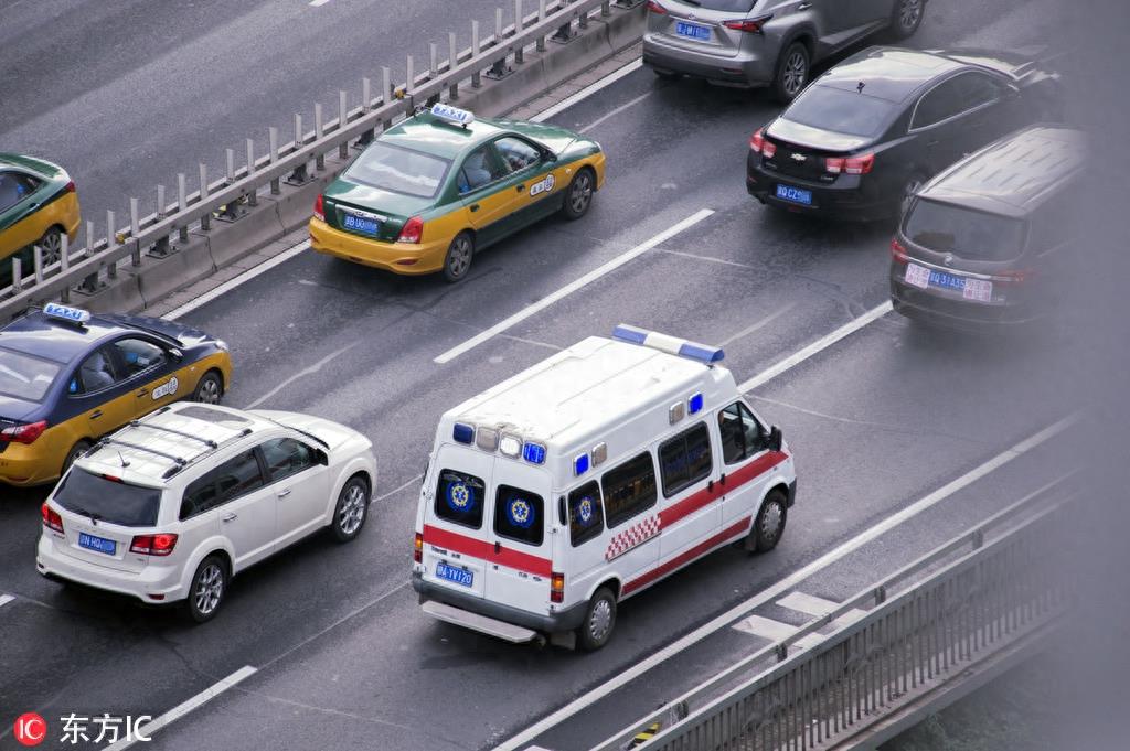 从内蒙到北京跨省抢救的小宇泽去世 将捐献角膜把爱心传递