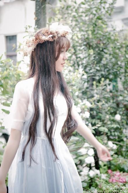 UZI曾经的绯闻女友艾西Ashley:清新宛如精灵!