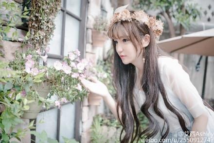 UZI曾经的绯闻女友艾西Ashley:清新宛如精灵!