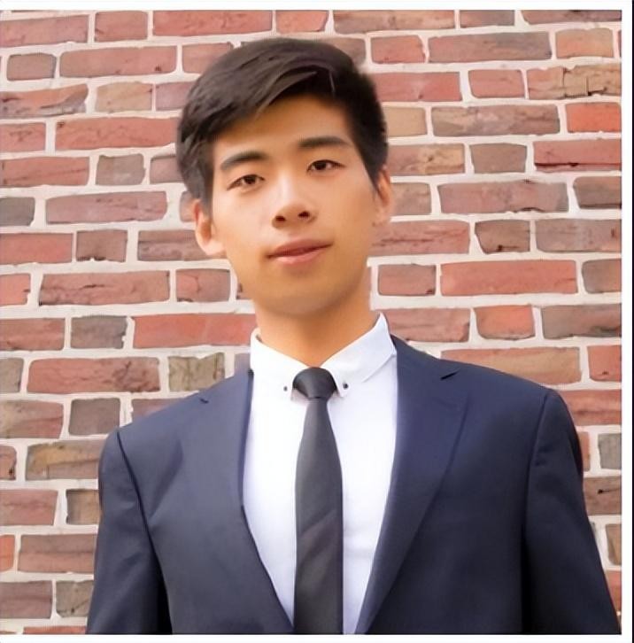 何超盈的老公是辛奇隆（哈佛学霸辛奇隆资料介绍）