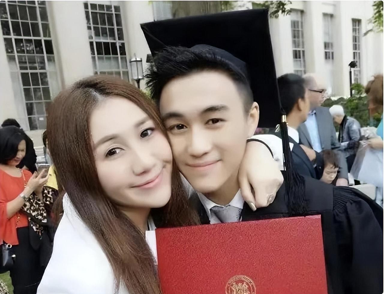 何超盈的老公是辛奇隆（哈佛学霸辛奇隆资料介绍）