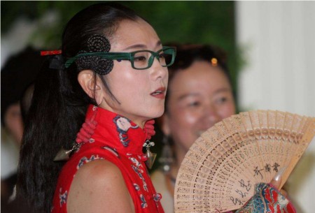 杨丽萍简历及个人资料简介(杨丽萍简历及个人资料简介)-图5 杨丽萍简历及个人资料简介(杨丽萍简历及个人资料简介)-图5